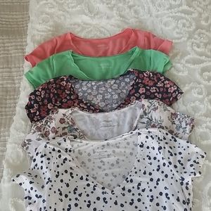 Lot of 5 Motherhood Maternity Tees sz small